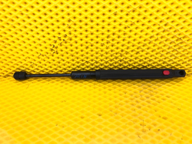 Амортизатор капота Mercedes-Benz S-Class 2014 W222