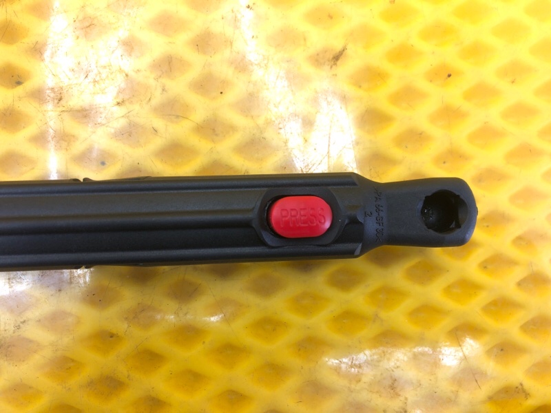 Амортизатор капота Mercedes-Benz S-Class 2014 W222