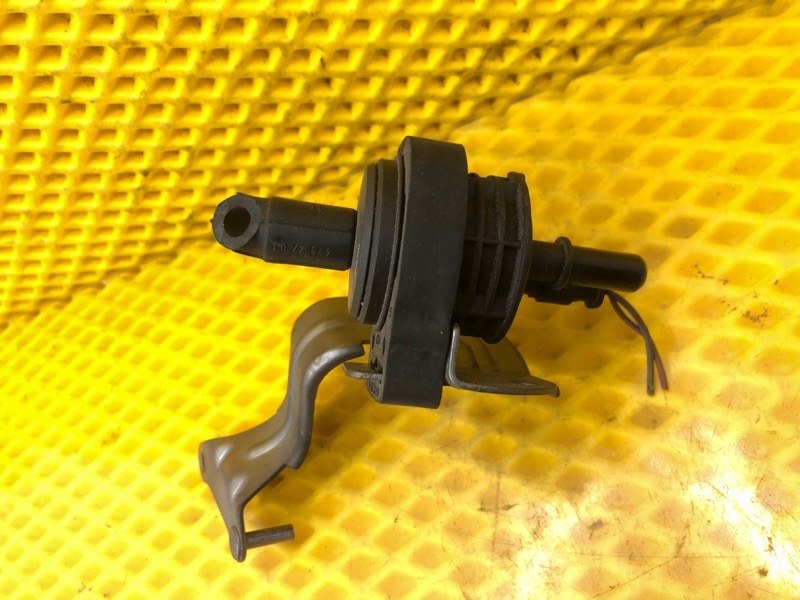 Клапан вентиляции топливного бака Mercedes-Benz S-Class 2014 W222