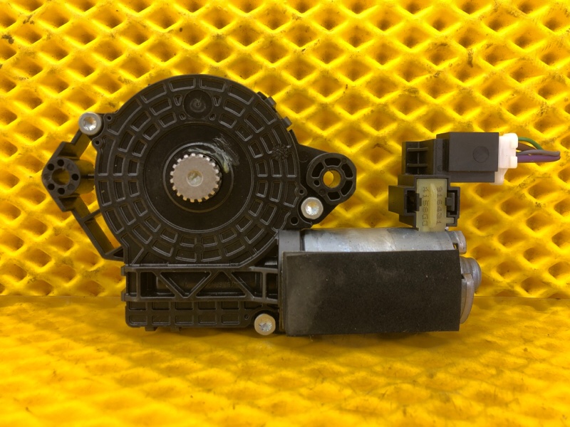 Моторчик люка Mercedes-Benz S-Class 2014 W222