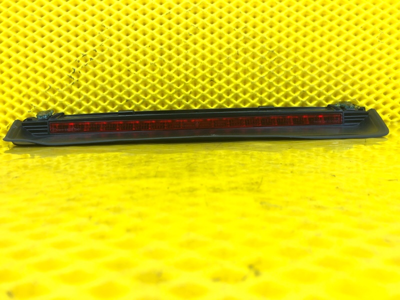 Фонарь дополнительный (стоп-сигнал) Mercedes-Benz S-Class 2014 W222