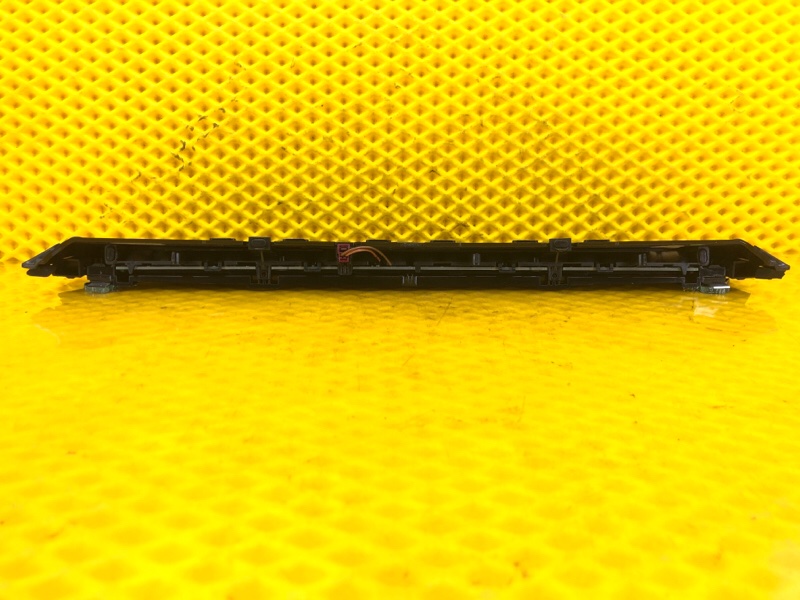 Фонарь дополнительный (стоп-сигнал) Mercedes-Benz S-Class 2014 W222