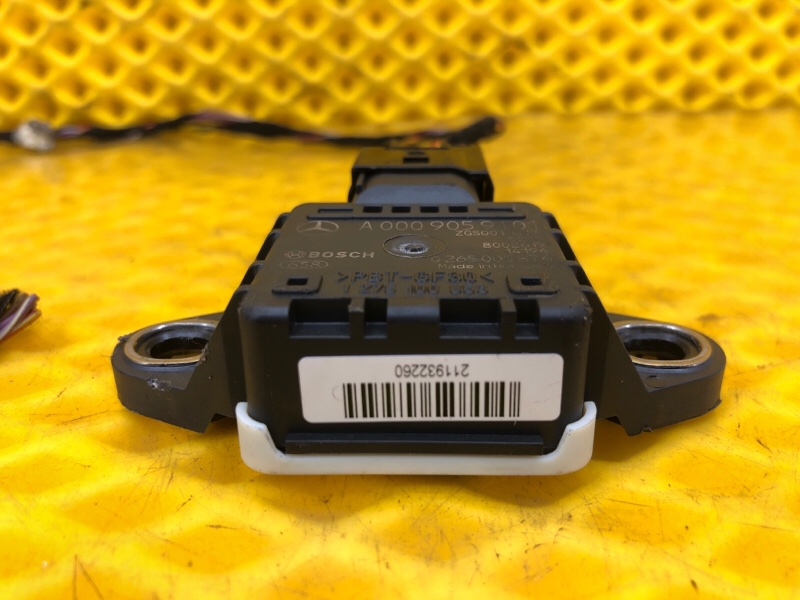 Датчик ускорения Mercedes-Benz S-Class 2014 W222