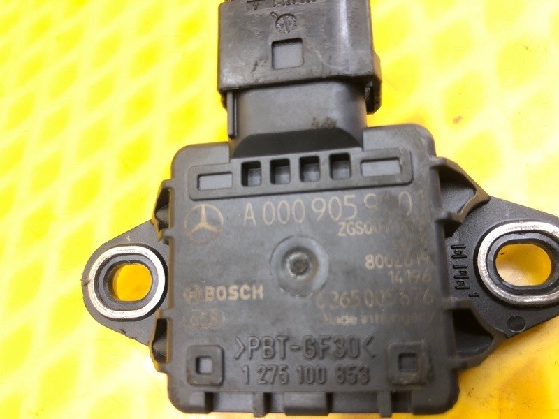 Датчик ускорения Mercedes-Benz S-Class 2014 W222