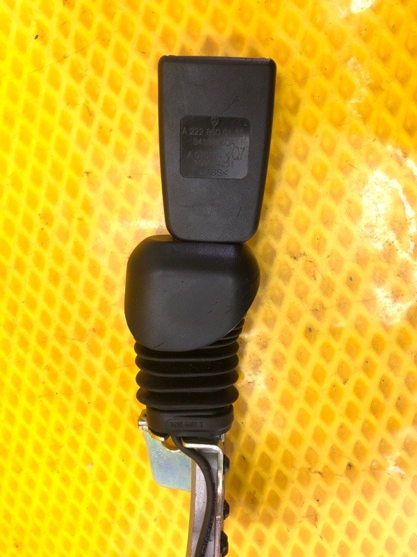 Замок ремня безопасности (ответная часть) Mercedes-Benz S-Class 2014 W222