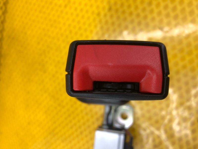 Замок ремня безопасности (ответная часть) Mercedes-Benz S-Class 2014 W222