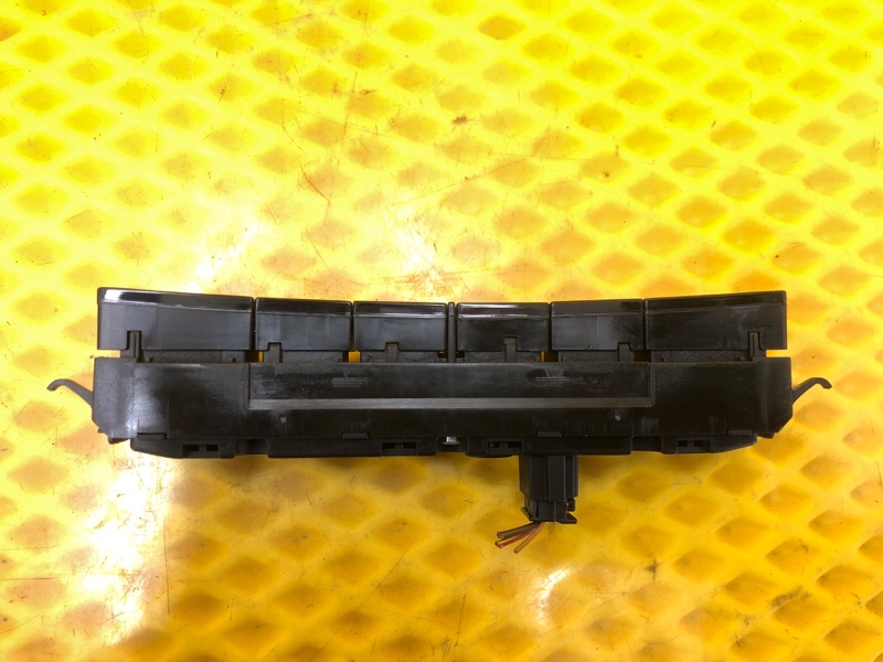 Блок кнопок Mercedes-Benz S-Class 2014 W222