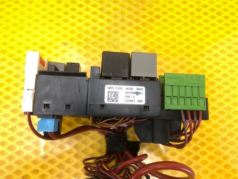 Блок предохранителей Mercedes-Benz S-Class 2014 W222