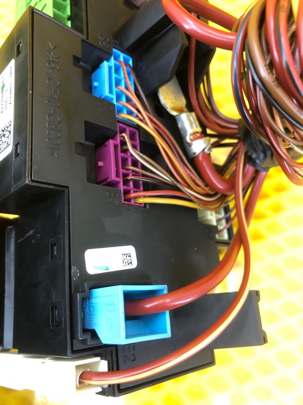 Блок предохранителей Mercedes-Benz S-Class 2014 W222