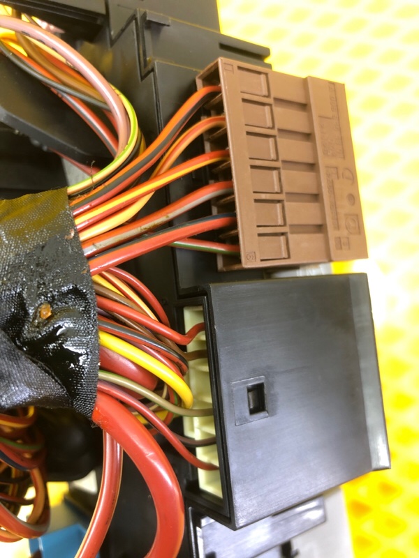 Блок предохранителей Mercedes-Benz S-Class 2014 W222