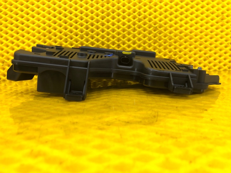 Блок предохранителей Mercedes-Benz S-Class 2014 W222