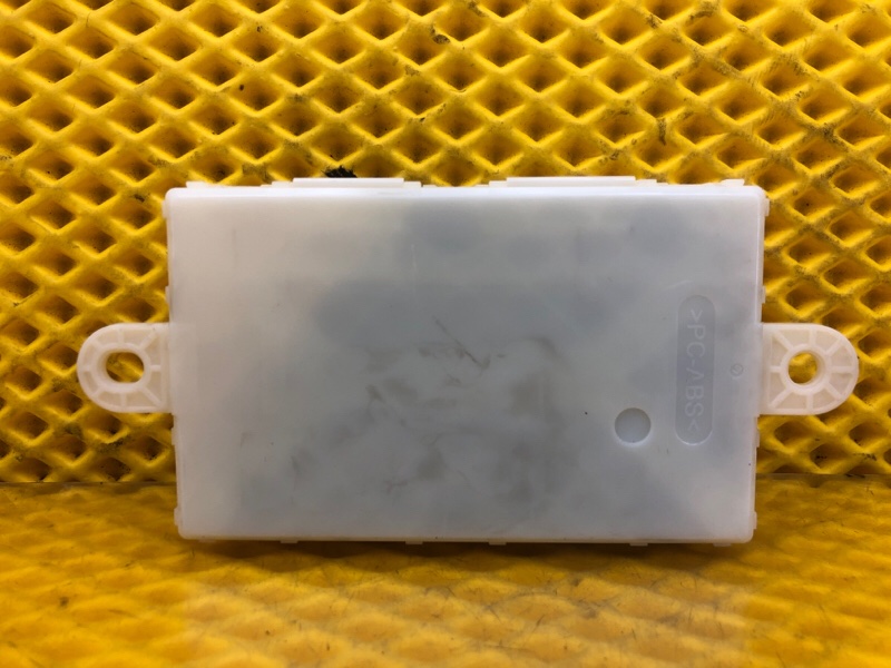 Блок управления бесключевым доступом Mercedes-Benz S-Class 2014 W222