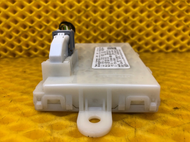 Блок управления бесключевым доступом Mercedes-Benz S-Class 2014 W222