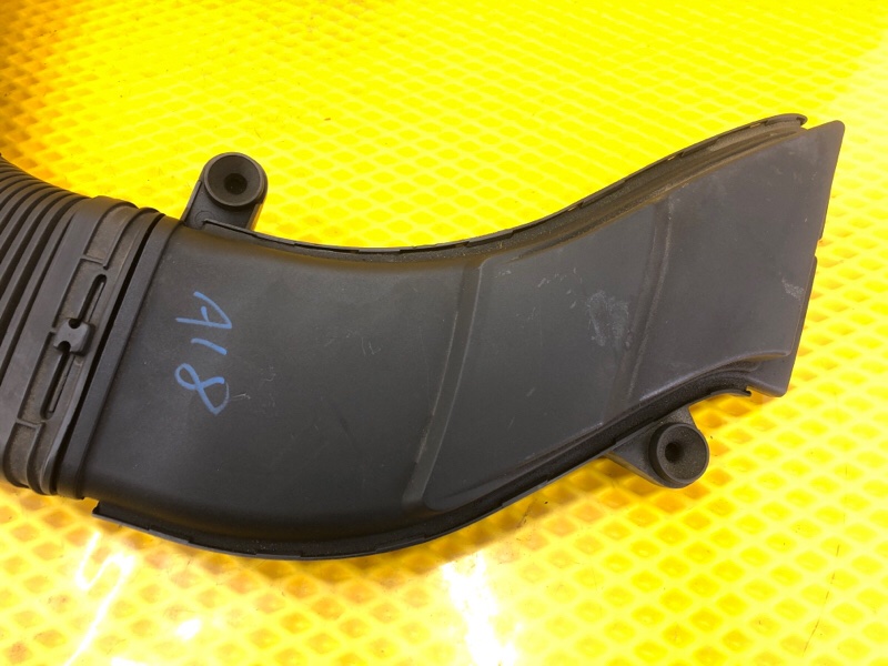 Патрубок воздушного фильтра левый Mercedes-Benz S-Class 2014 W222