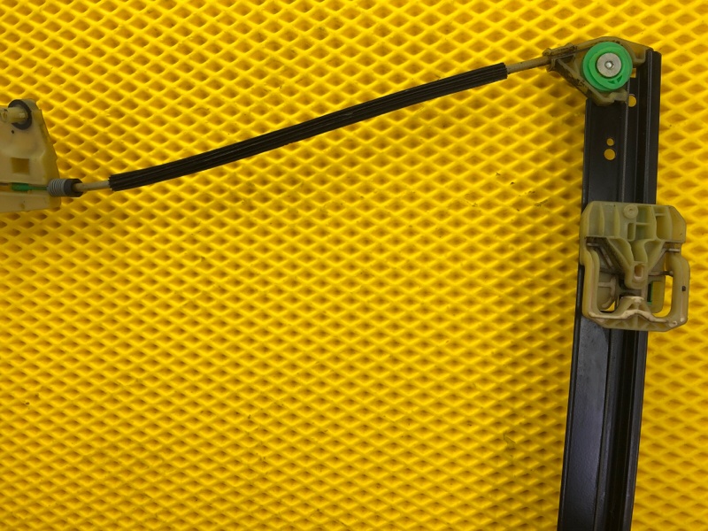 Стеклоподъемник задней правой двери Audi Q7 2014 4LB