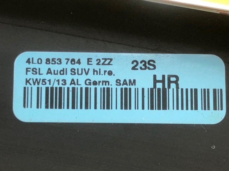 Молдинг стекла задней двери Audi Q7 2014 4LB