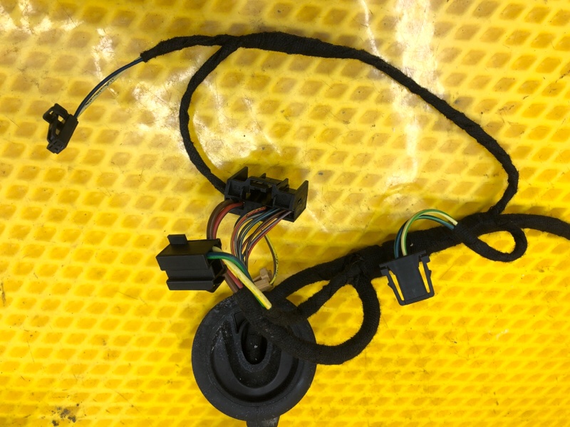 Проводка двери Audi Q7 2014 4LB