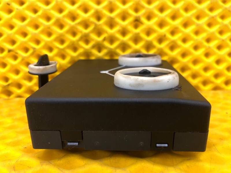 Блок управления двери Audi Q7 2014 4LB