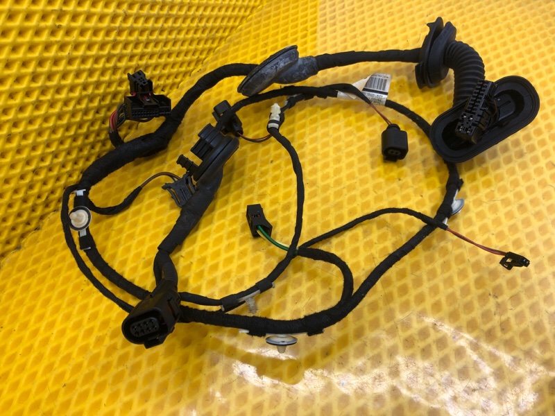 Проводка двери Audi Q7 2014 4LB