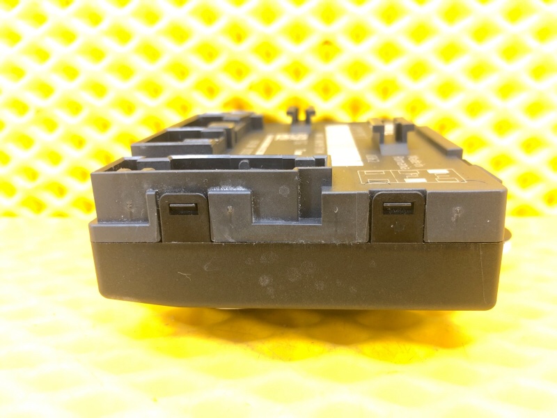 Блок управления двери Audi Q7 2014 4LB