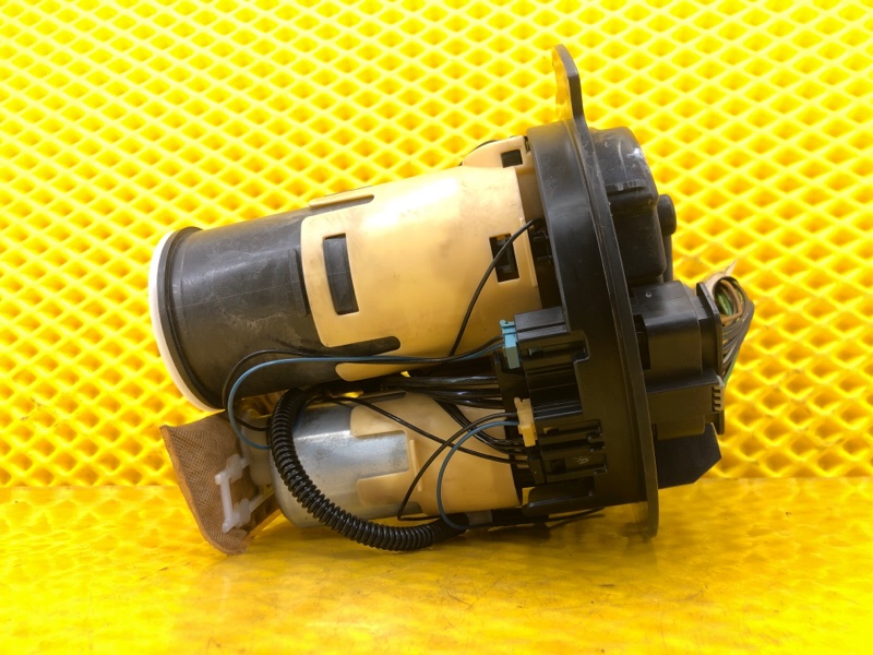 Насос топливный Mercedes-Benz S-Class 2014 W222