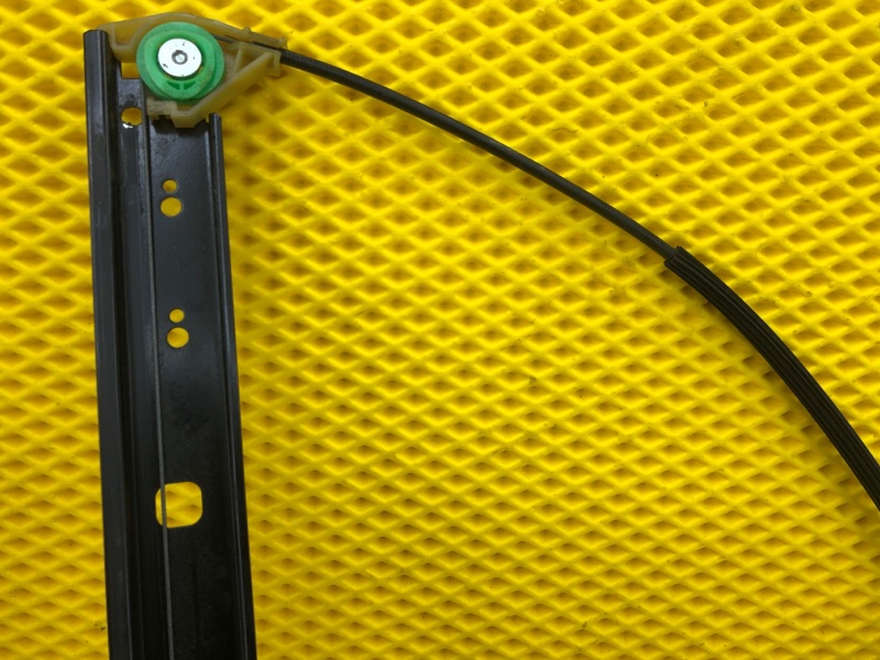 Стеклоподъемник передней правой двери Audi Q7 2014 4LB