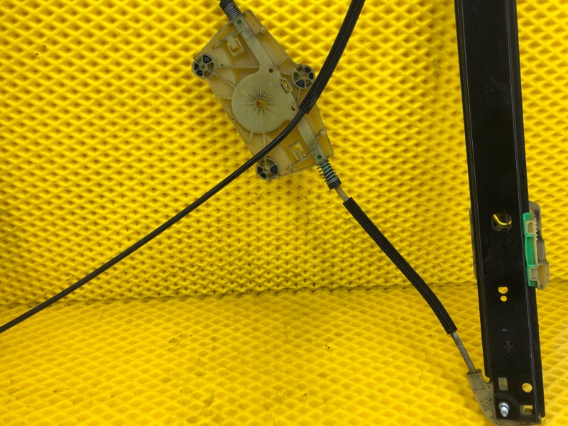 Стеклоподъемник передней правой двери Audi Q7 2014 4LB