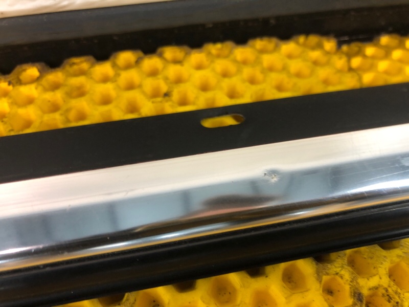 Молдинг стекла Audi Q7 2014 4LB