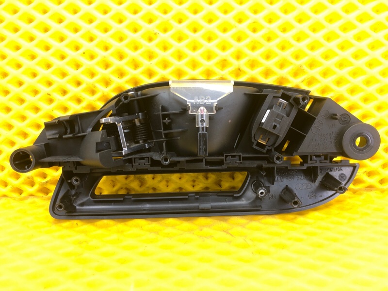 Ручка двери внутренняя правая Audi Q7 2014 4LB