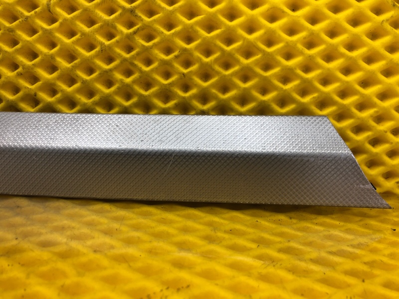 Накладка двери Audi Q7 2014 4LB