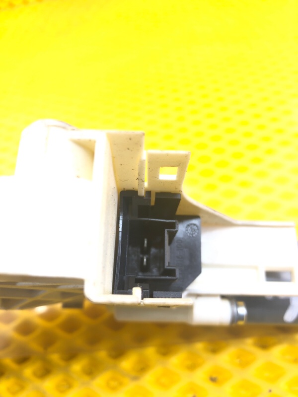 Моторчик стеклоподъемника задней левой двери Audi Q7 2014 4LB