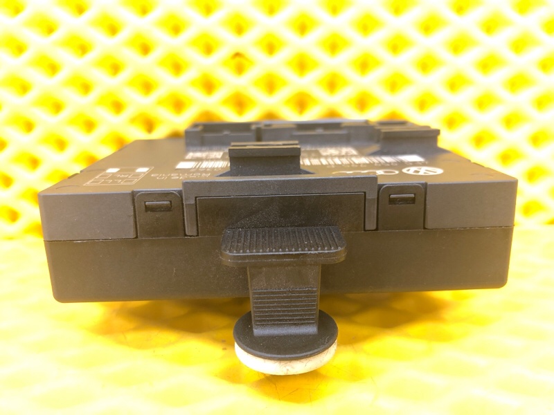 Блок комфорта двери Audi Q7 2014 4LB