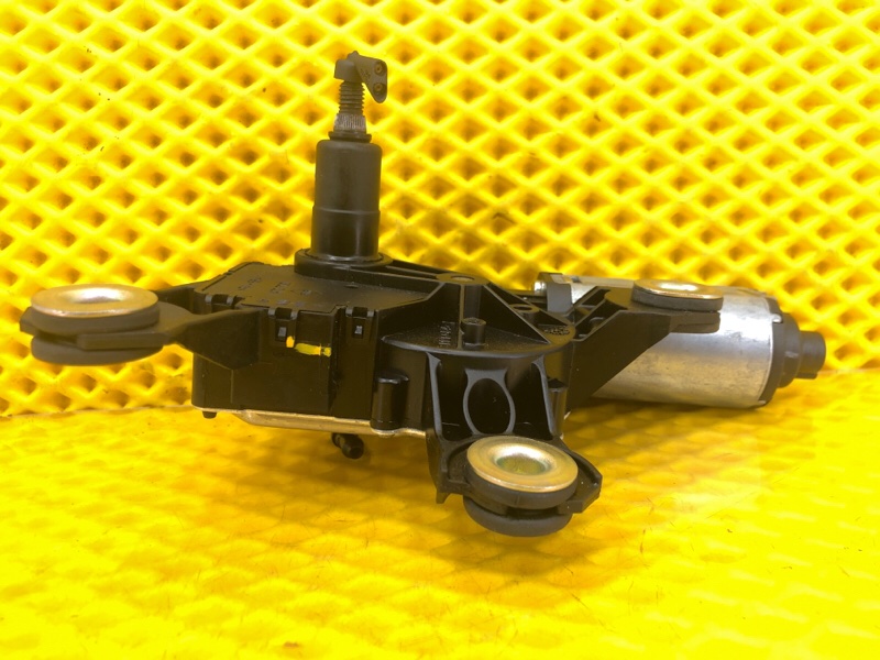 Моторчик стеклоочистителя задний (крышки багажника) Audi Q7 2014 4LB