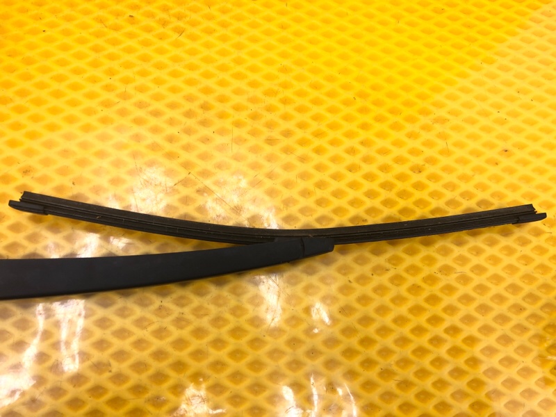 Поводок стеклоочистителя задний Volkswagen Tiguan