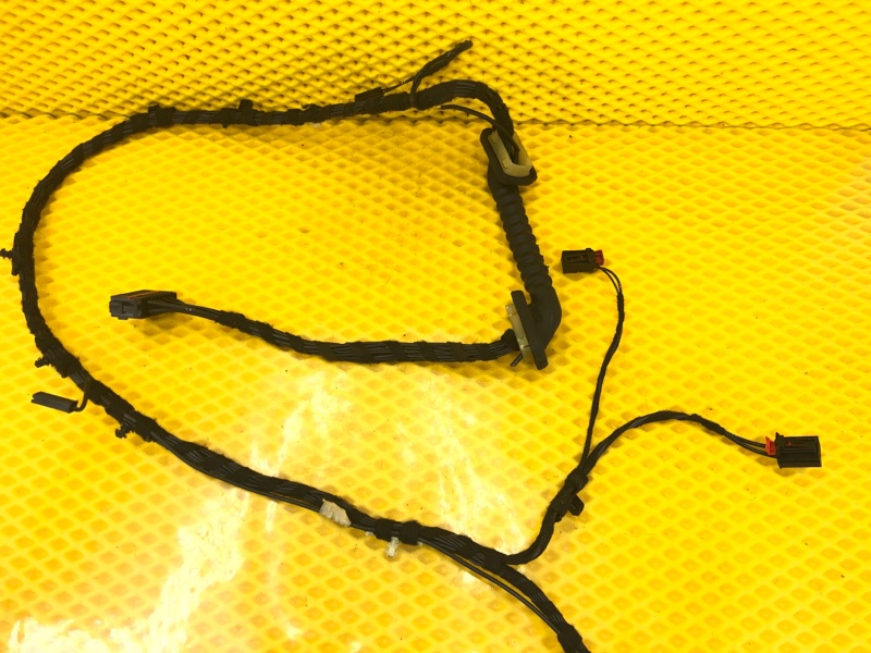 Проводка крышки багажника Volkswagen Tiguan