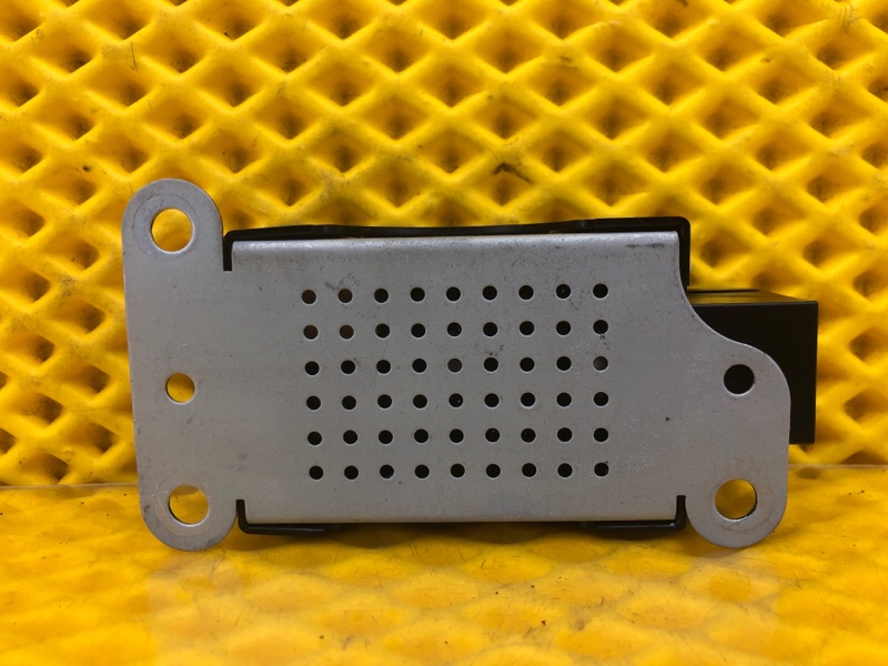 Фильтр радиопомех Volkswagen Tiguan