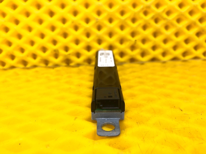 Усилитель антенны Volkswagen Tiguan