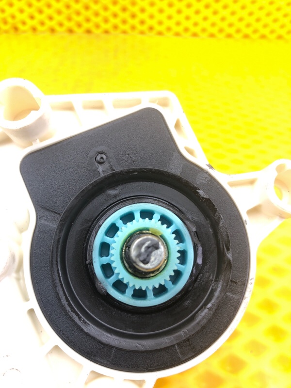 Моторчик стеклоподъемника задней левой двери Volkswagen Tiguan