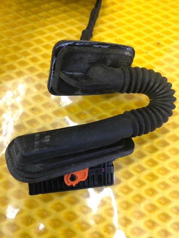 Проводка двери Volkswagen Tiguan