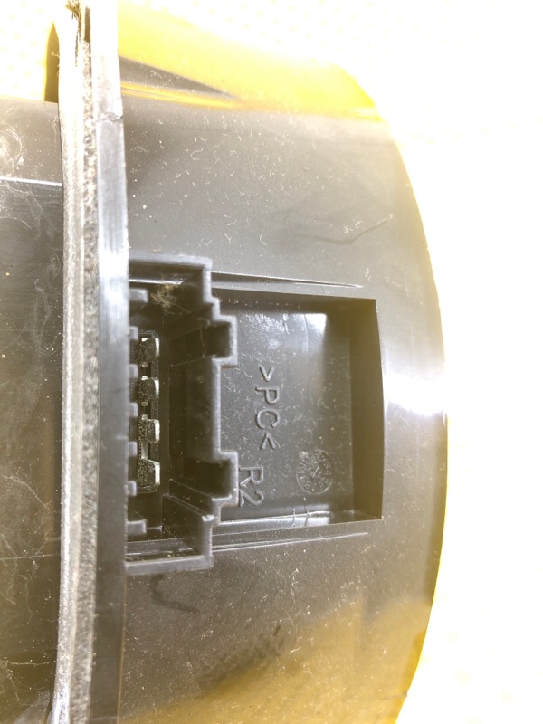 Динамик двери передней Volkswagen Tiguan