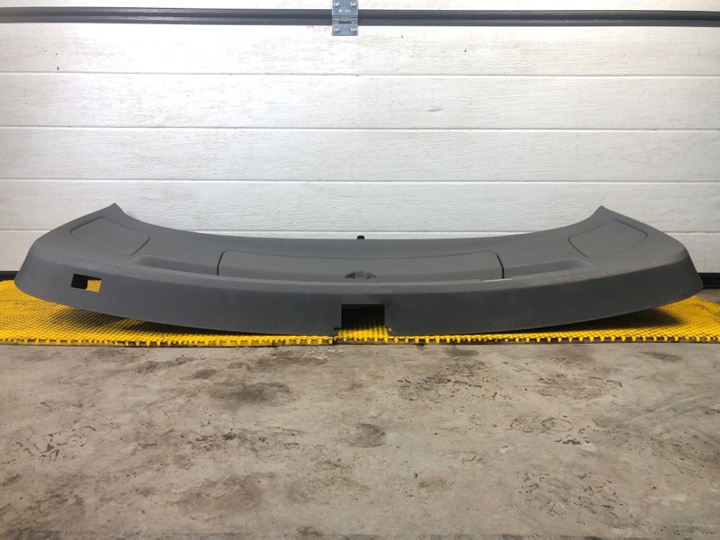 Обшивка крышки багажника Audi Q7 2014 4LB