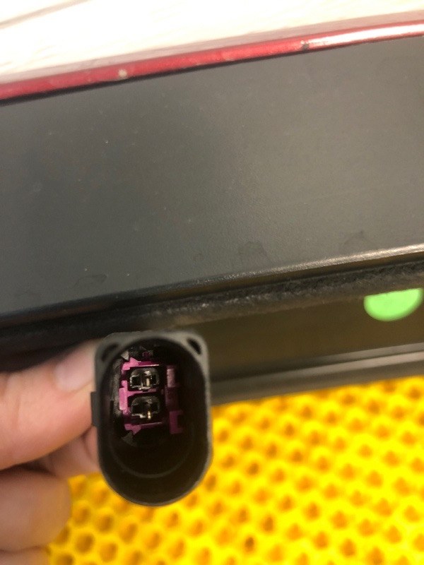 Спойлер крышки багажника Audi Q7 2014 4LB