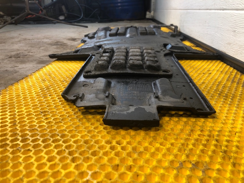 Защита АКПП Audi Q7 2014 4LB