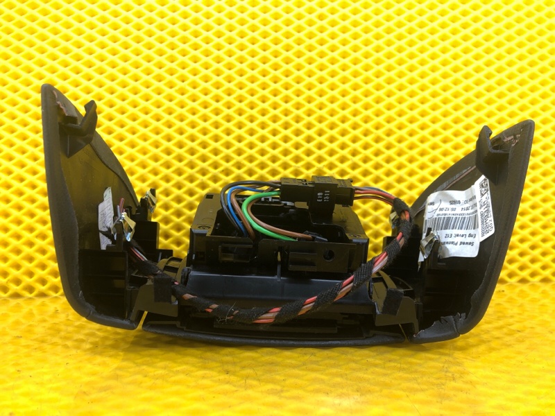 Накладка центральной консоли Mercedes-Benz S-Class 2014 W222