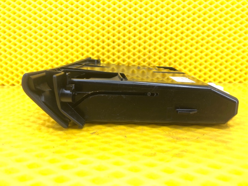 Пепельница Mercedes-Benz S-Class 2014 W222