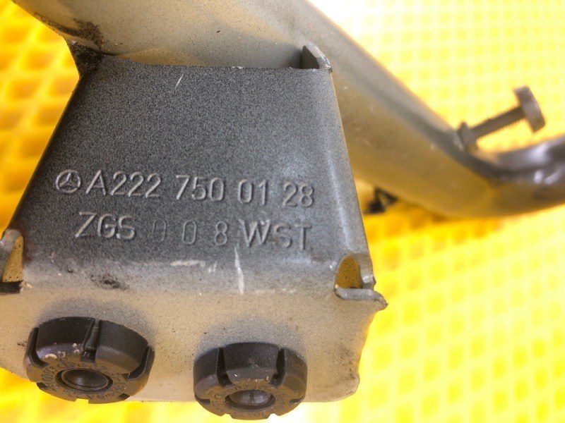 Петля крышки багажника Mercedes-Benz S-Class 2014 W222