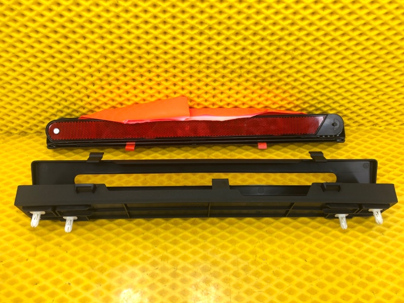 Знак аварийной остановки Mercedes-Benz S-Class 2014 W222