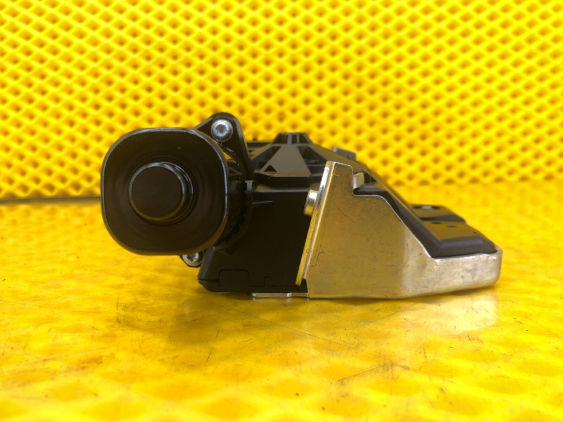 Замок крышки багажника Mercedes-Benz S-Class 2014 W222