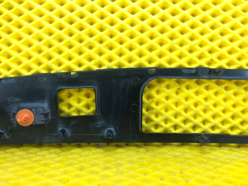 Накладка крышки багажника Mercedes-Benz S-Class 2014 W222