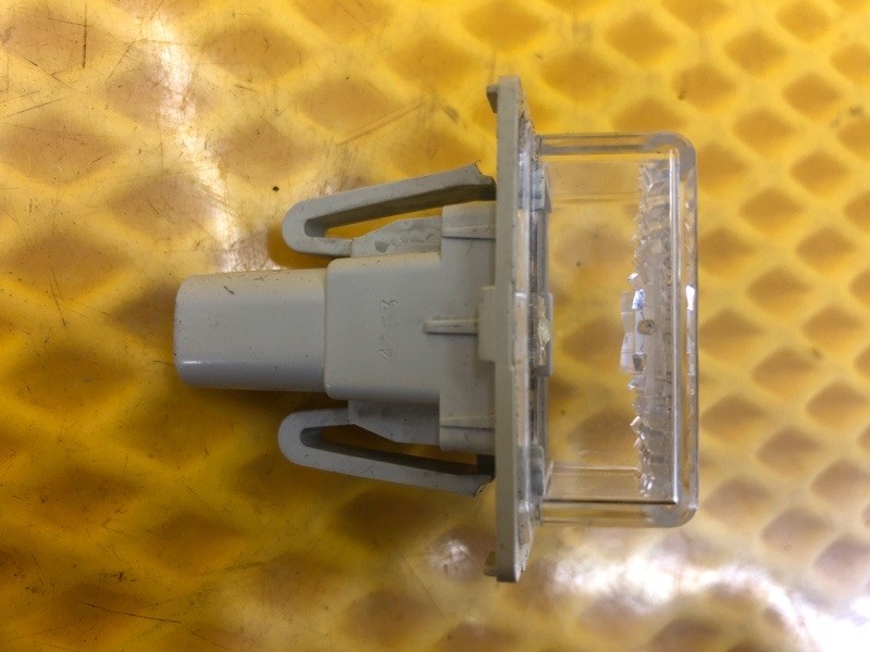 Фонарь подсветки заднего номера Mercedes-Benz S-Class 2014 W222